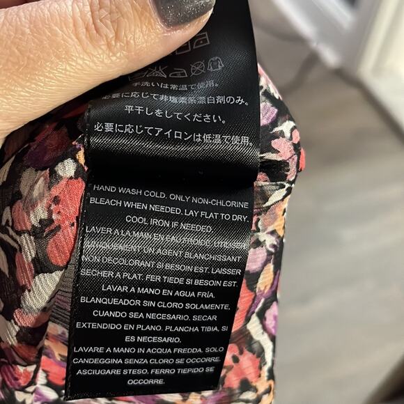 Guess Black and Pink Floral Sheer Sleeveless Blouse Size XS - Picture 9 of 9